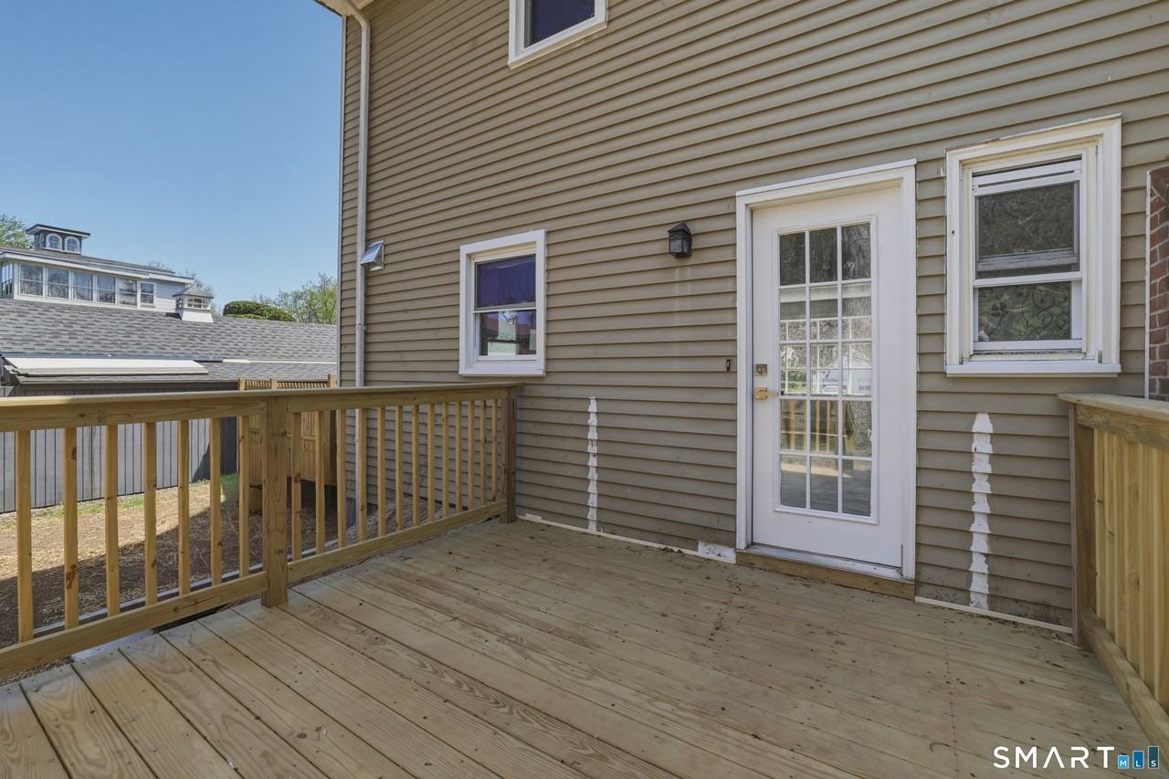 19 Mill St ## 21 - Photo 7 of 34