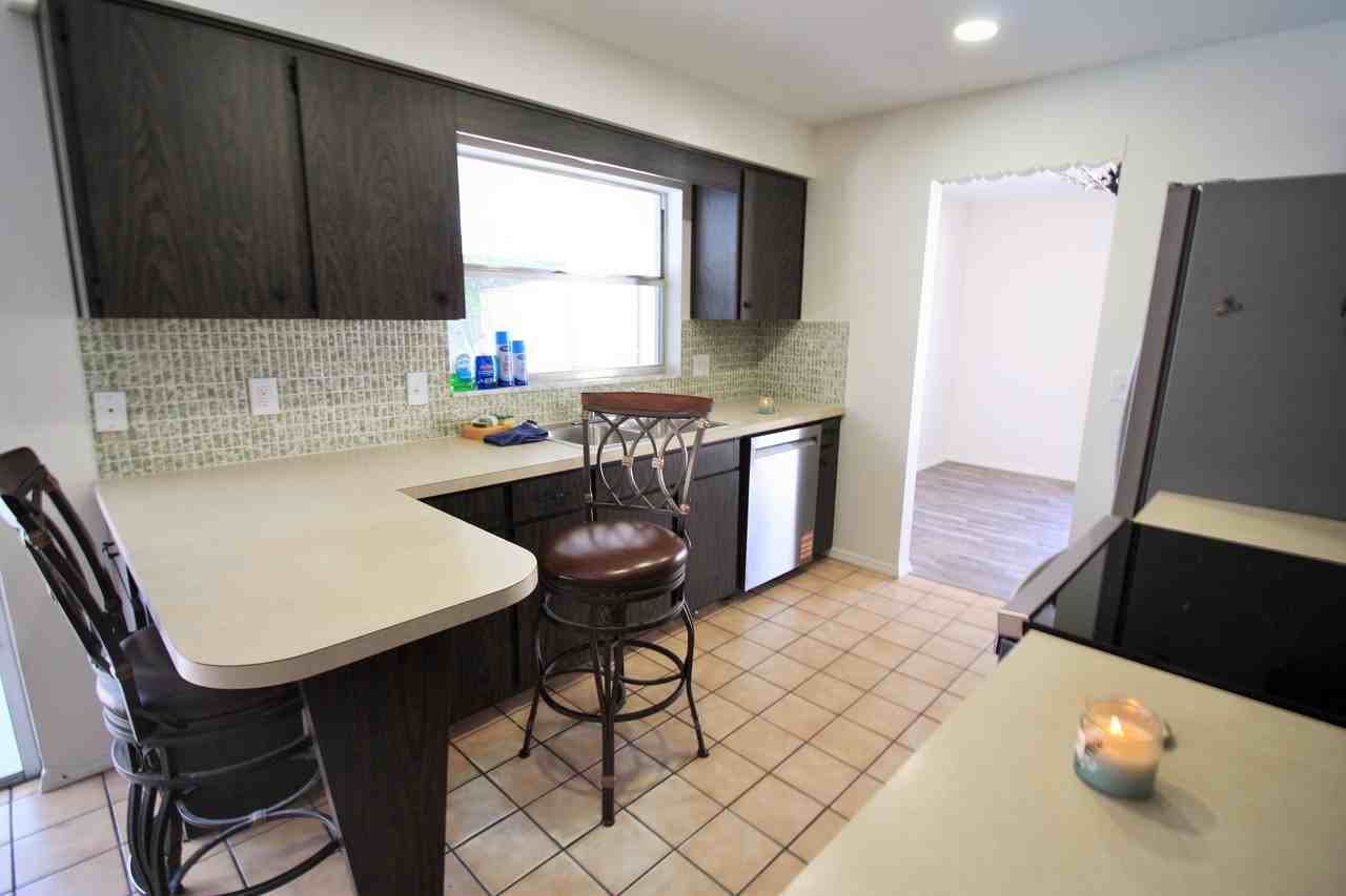390 Lilac Rd #1 - Photo 4 of 14