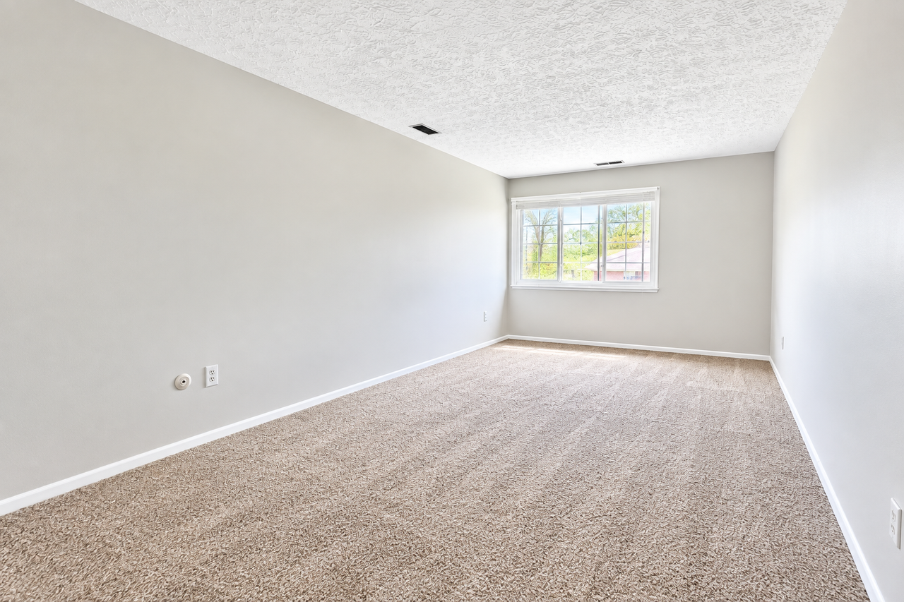 1616 MOUNT ROYAL BOULEVARDAPT 302 #302 - Photo 6 of 8