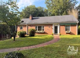 featured image of 1605 Cambridge Cir #1