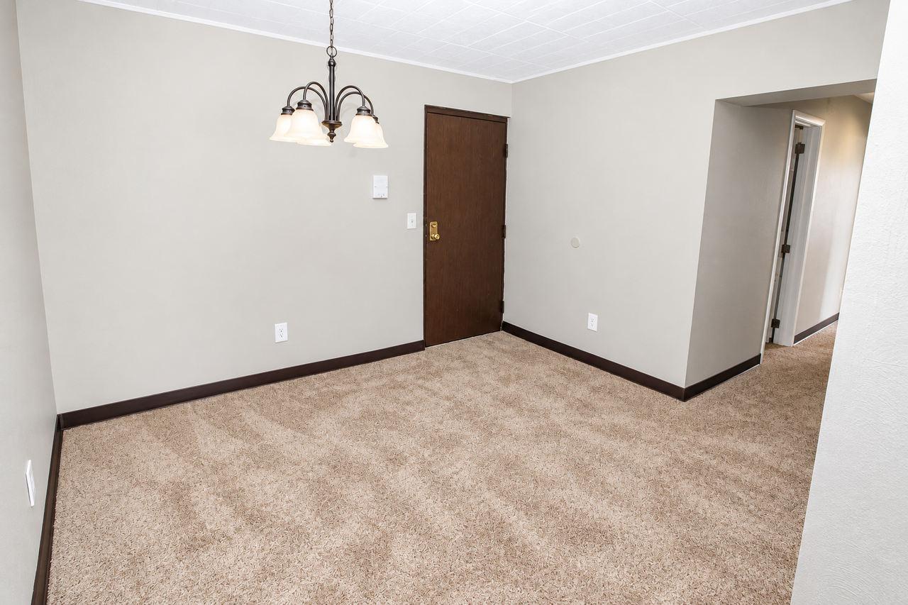 3910 OLD WILLIAM PENN HIGHWAYAPT 111 #111 - Photo 5 of 11