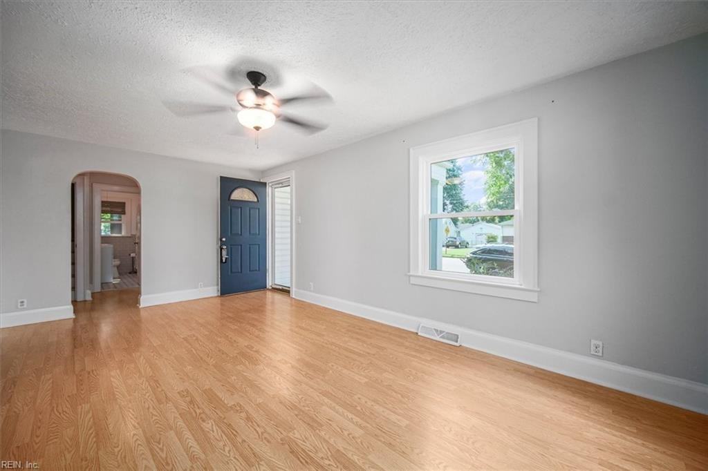 3820 Race St #1 - Photo 6 of 37