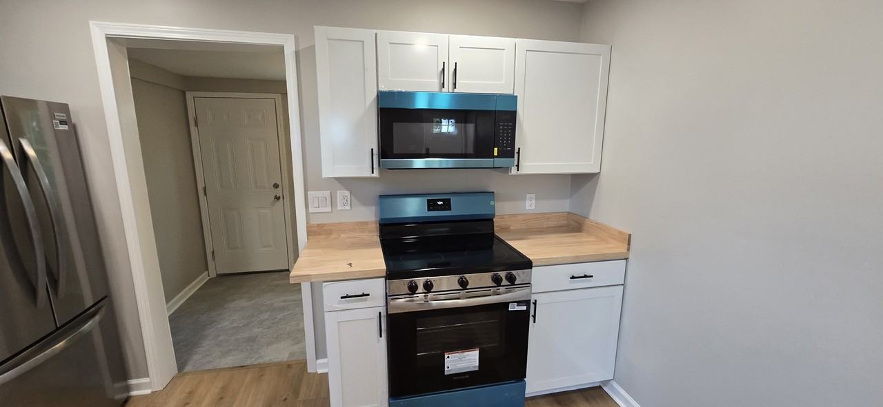 2503 Cornell Dr Nw #1 - Photo 5 of 27