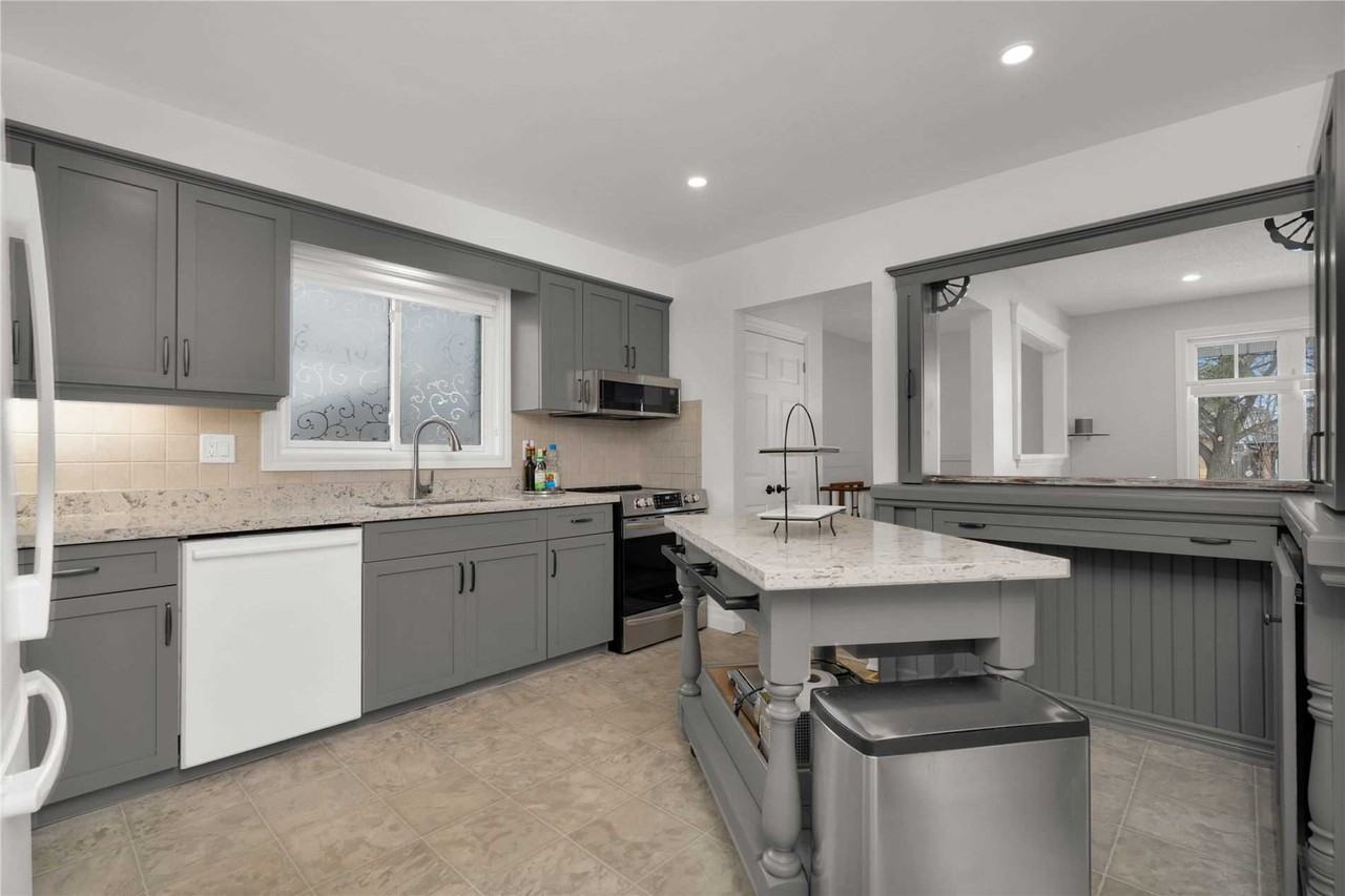 40 Buchanan Street - Photo 2 of 11