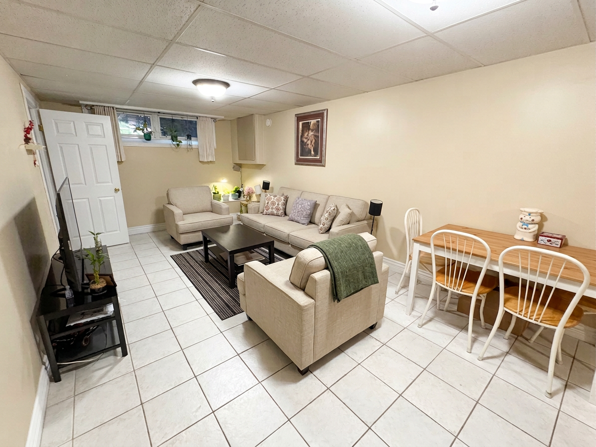 8 Shandon Drive - Photo 2 of 8