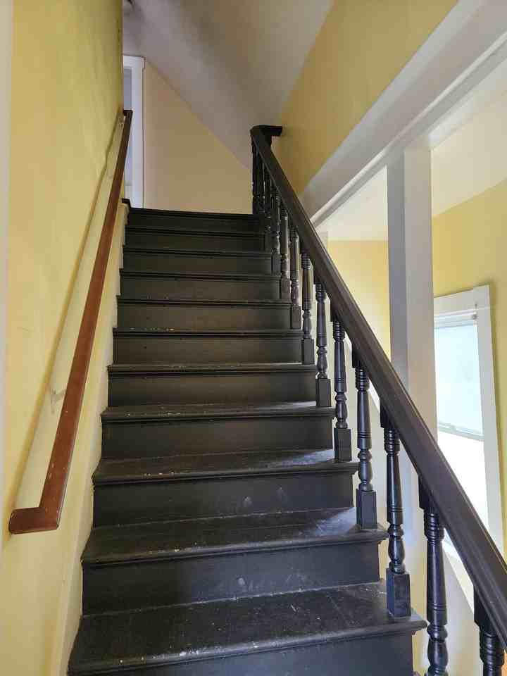 270 S Main St #1 - Photo 2 of 10