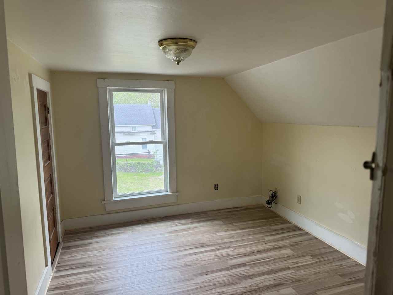 270 S Main St #1 - Photo 6 of 10