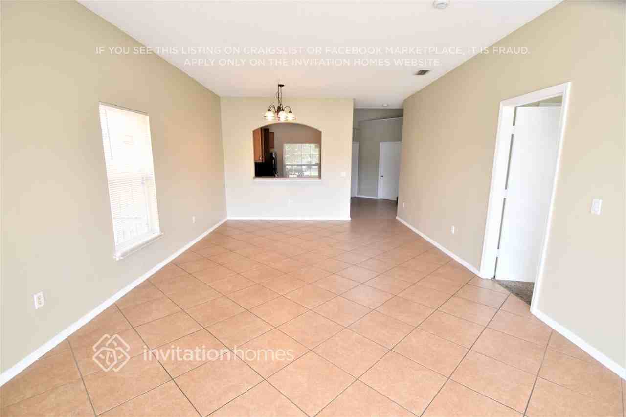 1815 Meadow Pond Way - Photo 5 of 16