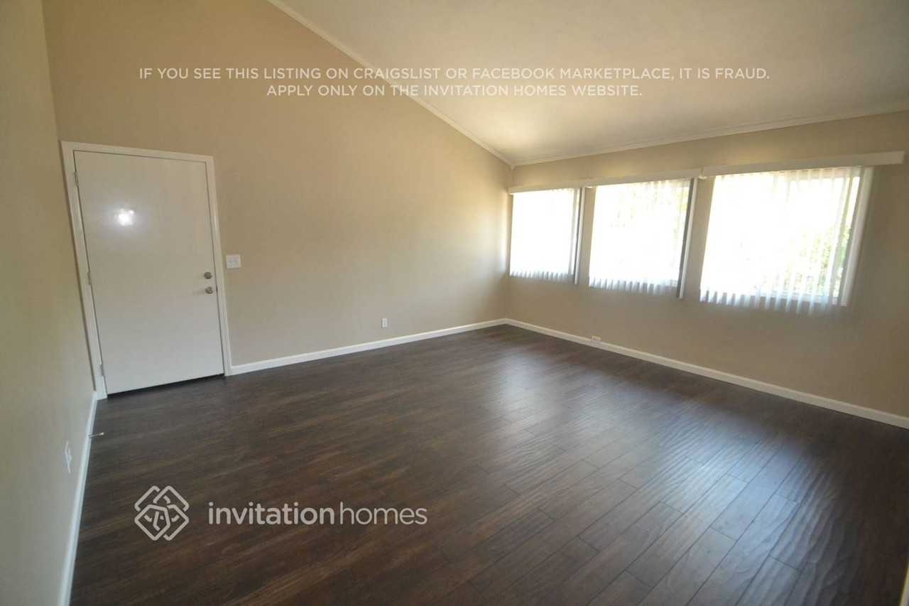 27103 Vista Delgado Dr - Photo 4 of 13