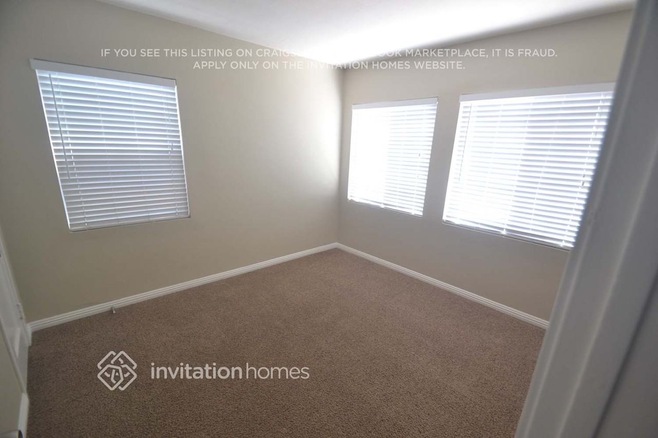 10307 Doty Ave - Photo 7 of 13