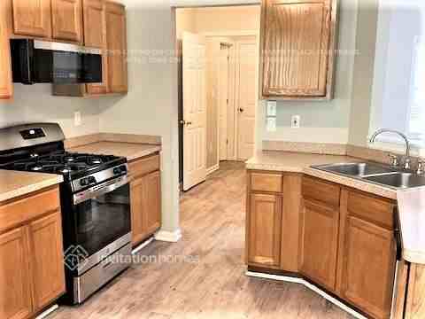7259 Brittany Way - Photo 6 of 17