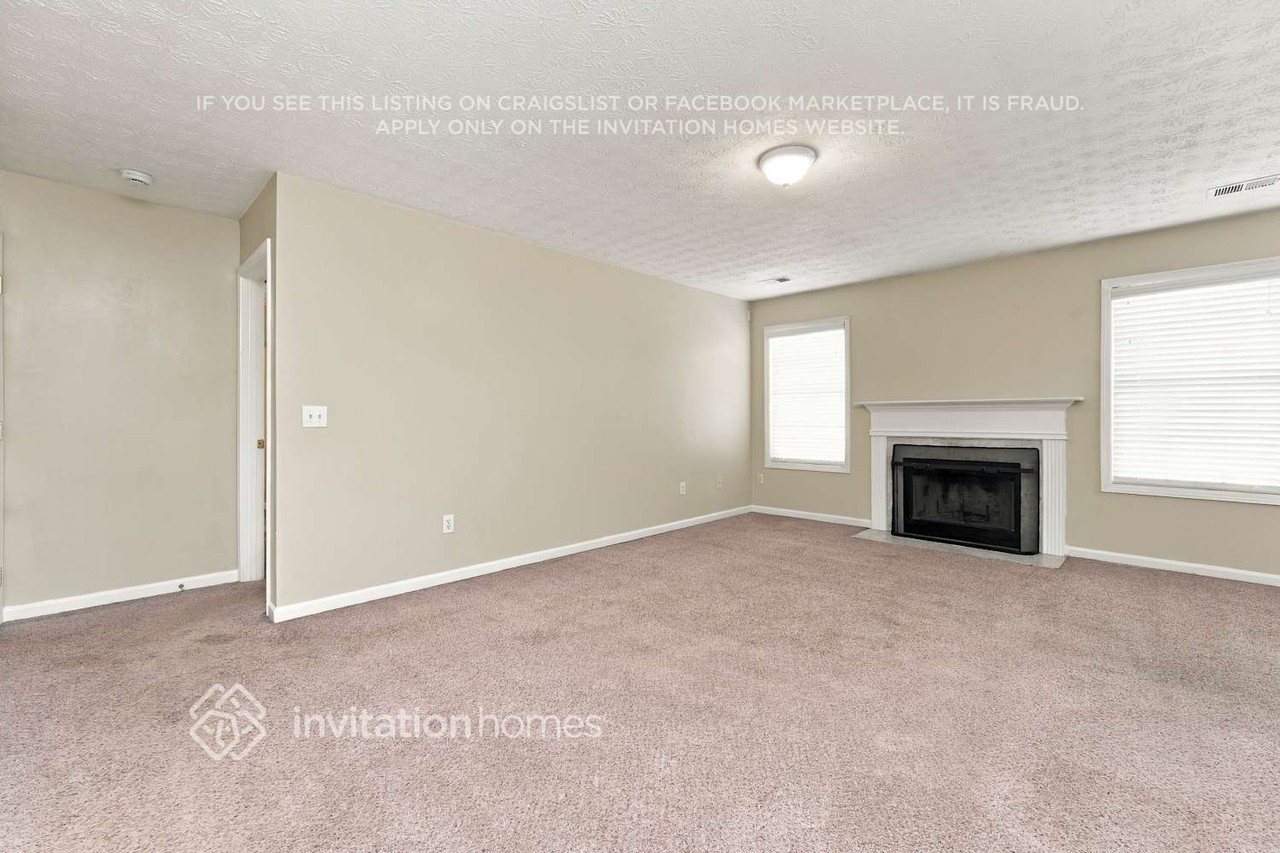 850 Fawnfield Dr - Photo 4 of 18