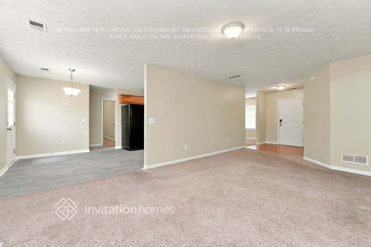 850 Fawnfield Dr - Photo 5 of 18