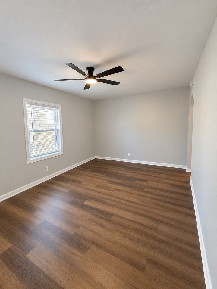 4411 Gatewood Ave #1 - Photo 2 of 14