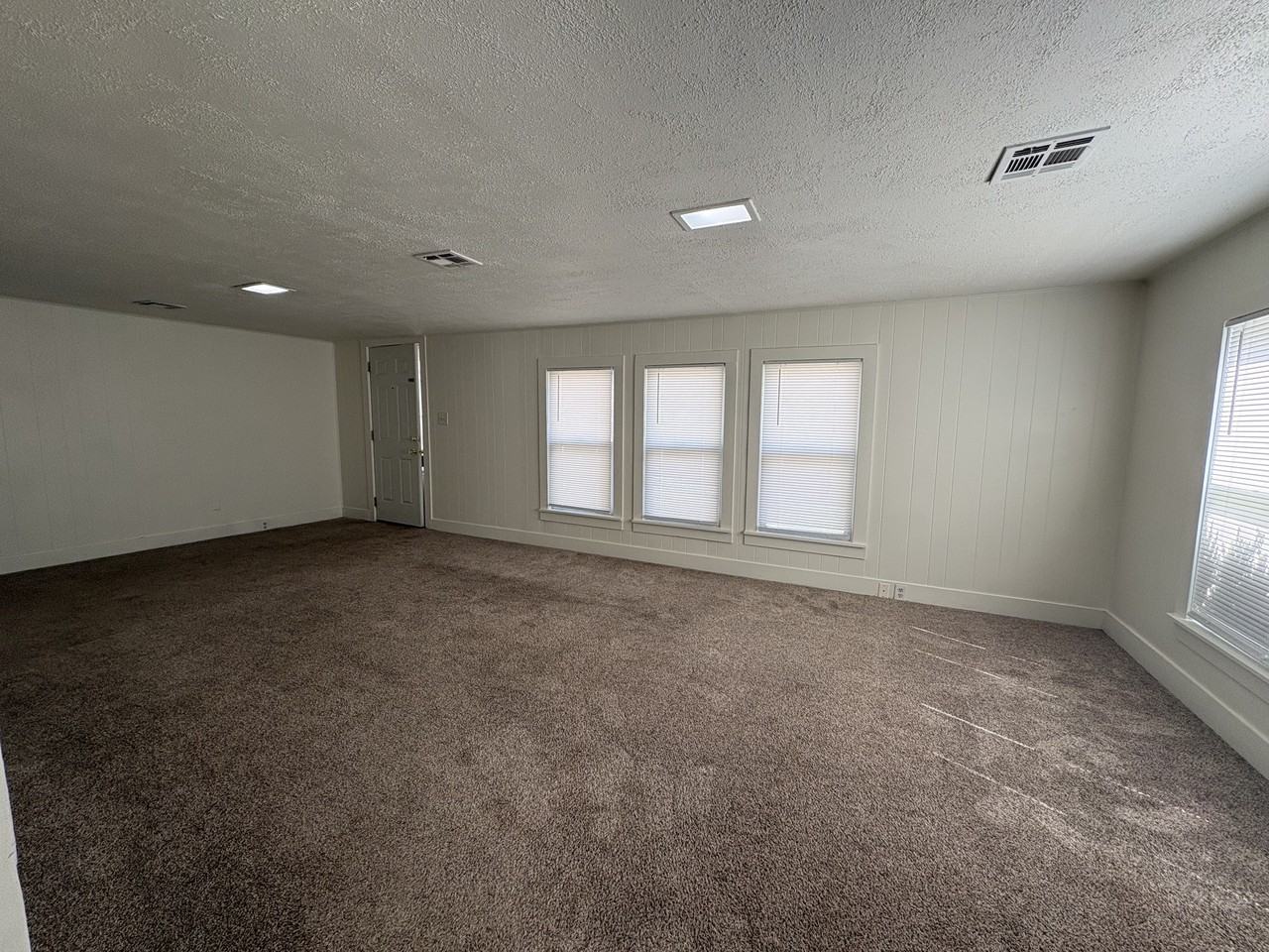 1235 Ford St #1 - Photo 2 of 10