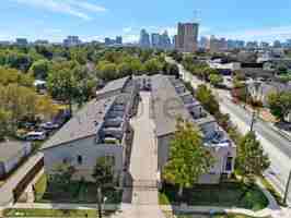 featured image of 4713 Asher Pl