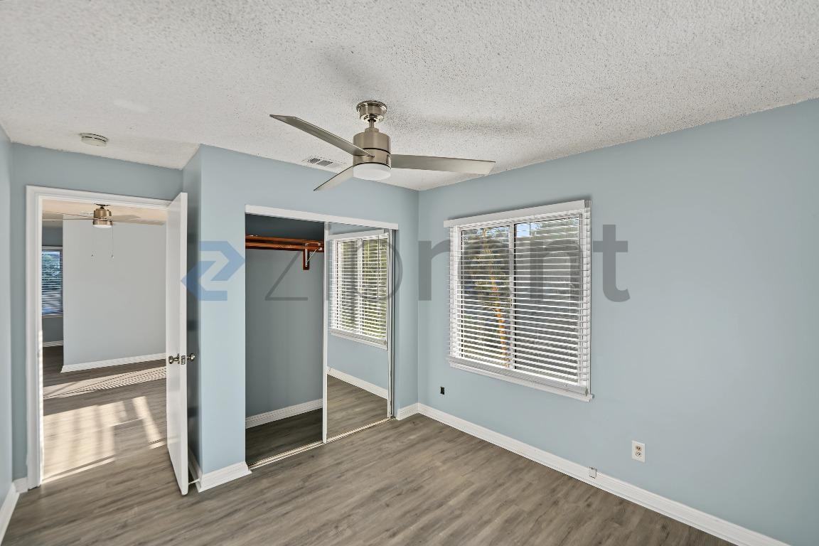 292 N Allen Ave - Photo 7 of 22