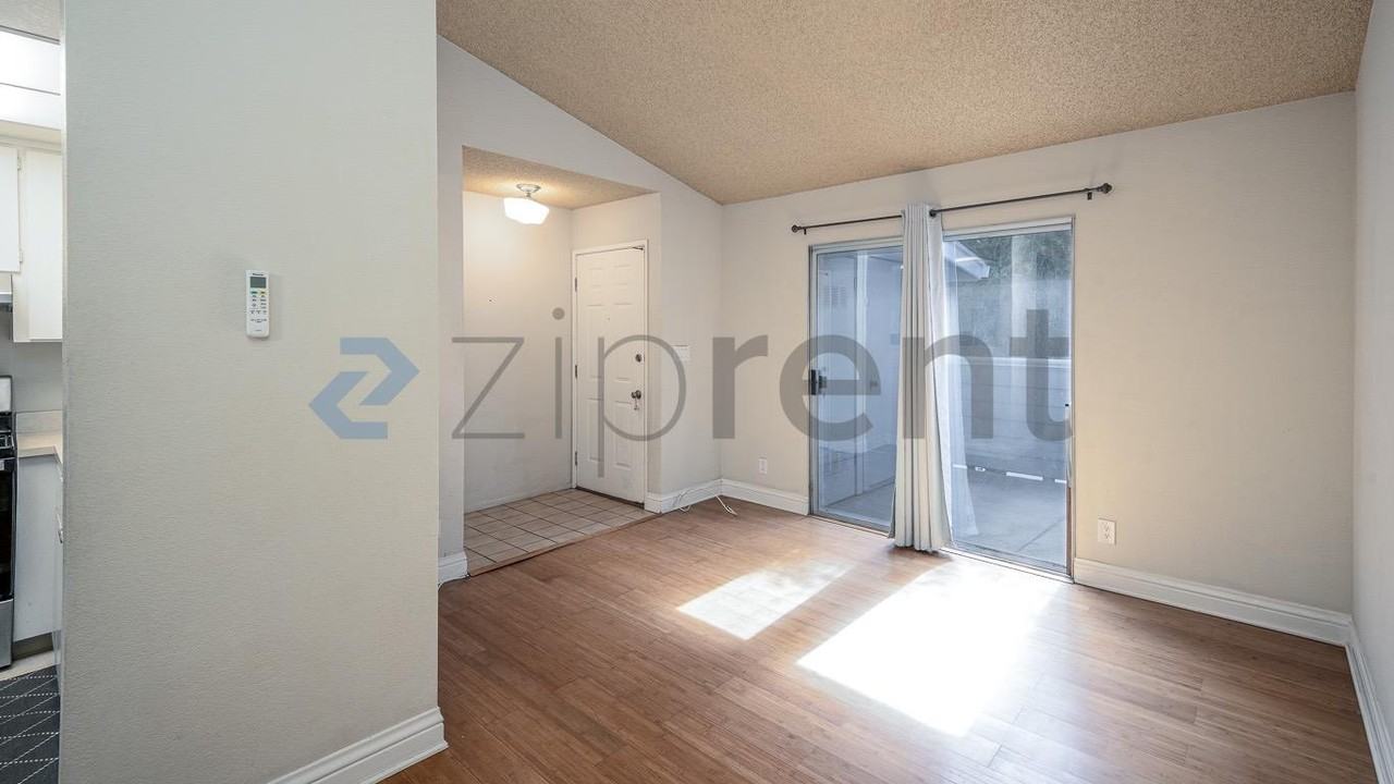 379 Shadow Run Dr - Photo 5 of 20