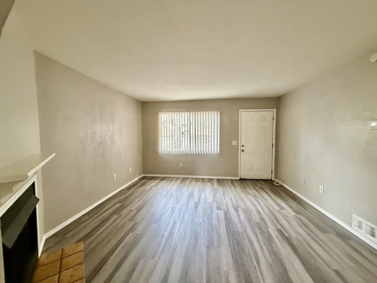 2645 N Alvernon Way #1 - Photo 5 of 26