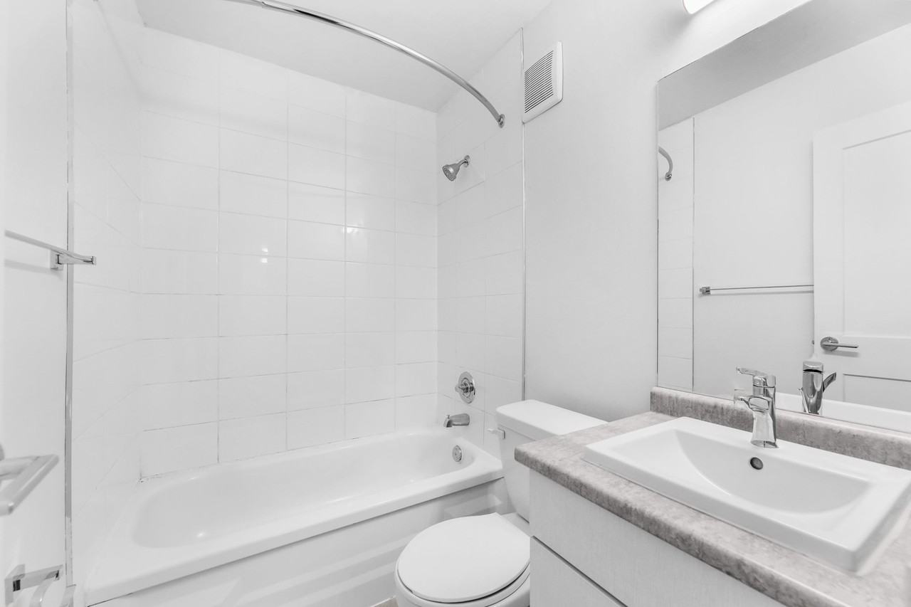Sandford Apartments - Photo 7 of 13