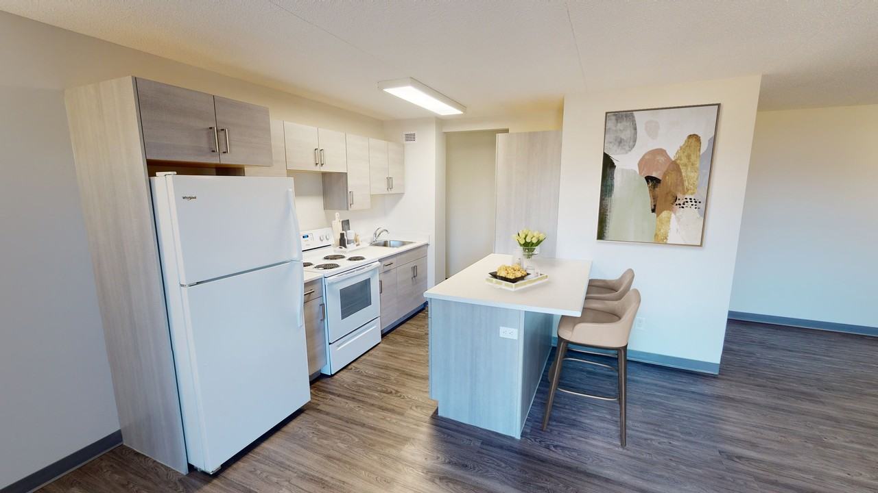 Queenston Heights Apartments - Photo 2 of 39