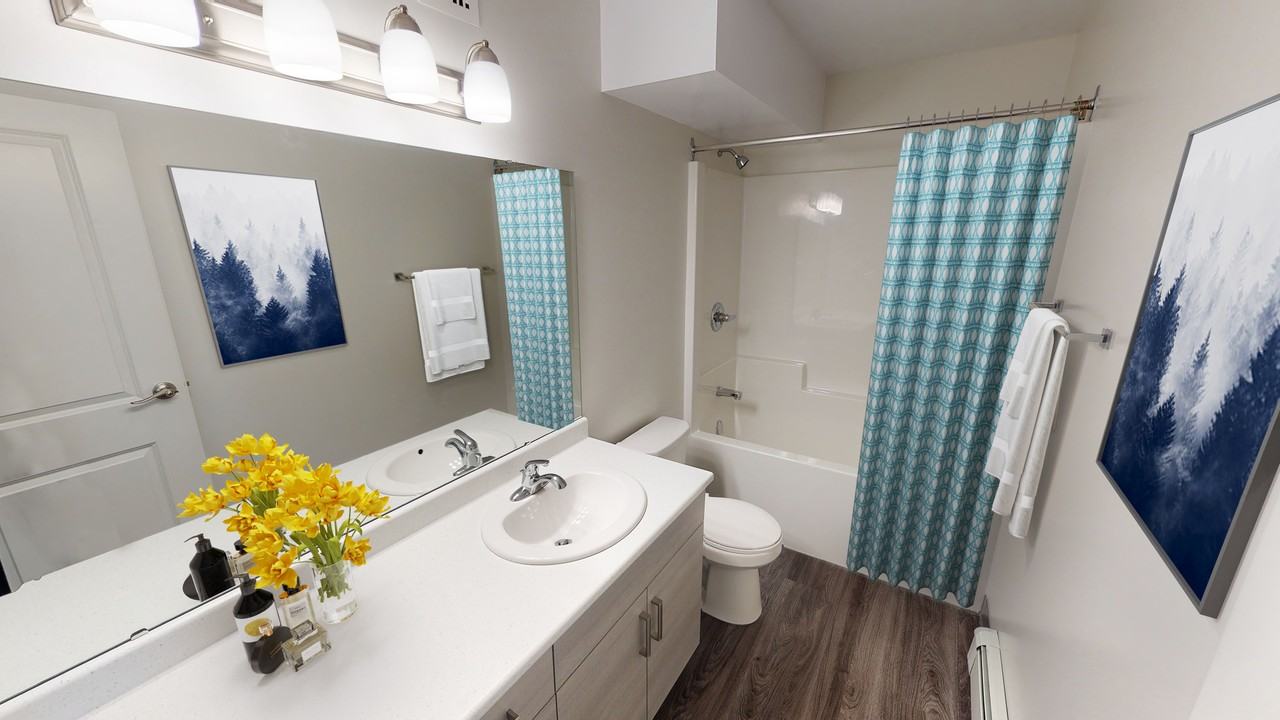 Queenston Heights Apartments - Photo 4 of 39