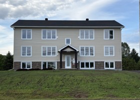 featured image of 2662 Old Montreal Rd