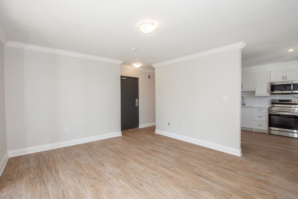 81 Empire Street - 6 - Photo 6 of 13