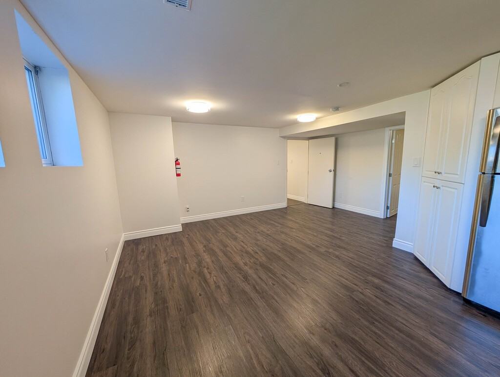 22 Oswald Ave - 2 - Photo 4 of 13