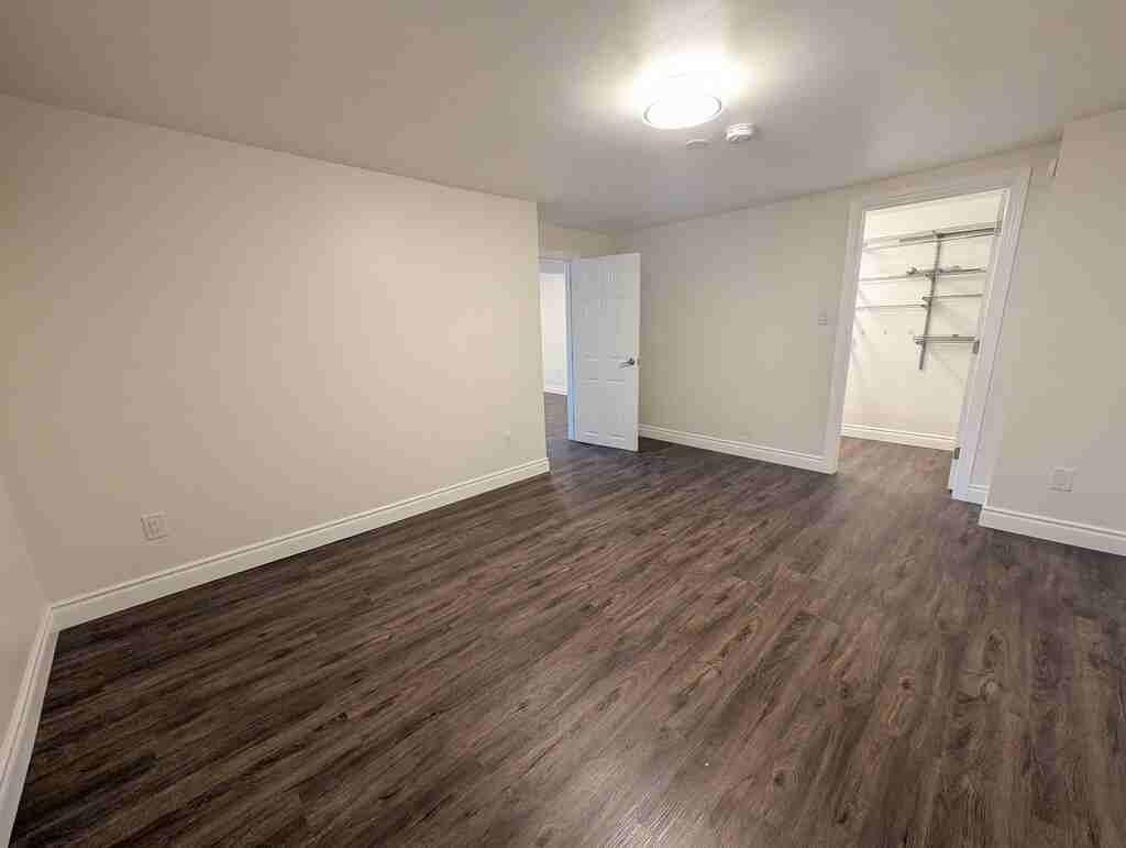 22 Oswald Ave - 2 - Photo 5 of 13