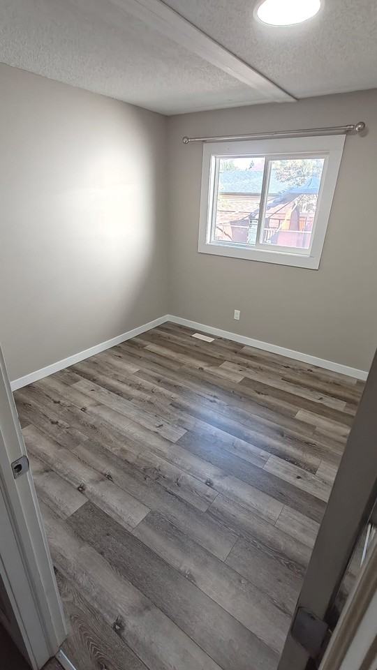 23 Millbank Crt Sw - Photo 7 of 13