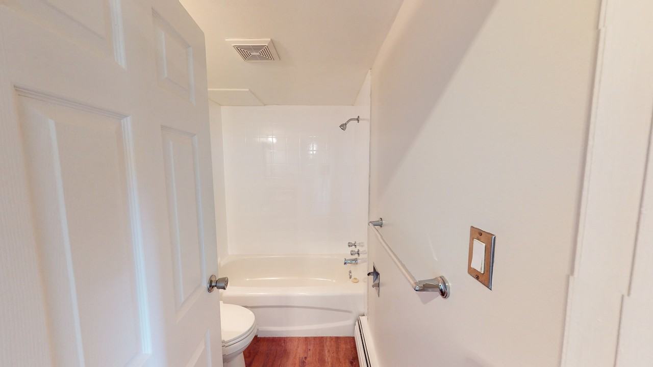 607 67 Ave Sw - Photo 5 of 13