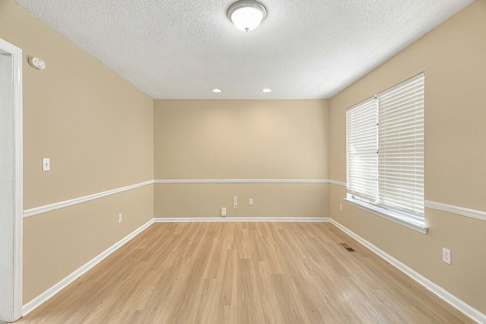 5808 Christon Cir - Photo 5 of 16
