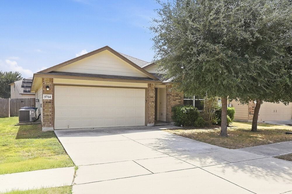 5714 Goliad Blf - Photo 2 of 16