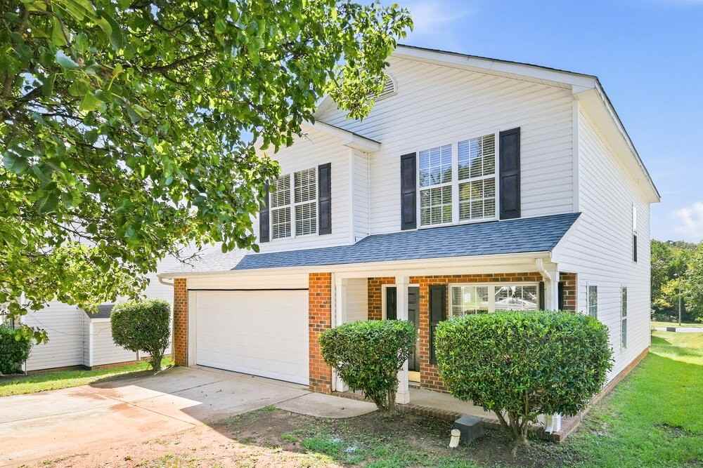 4941 Hopewood Ln - Photo 4 of 17