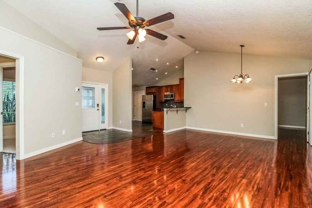 1215 Creek Woods Cir - Photo 3 of 16