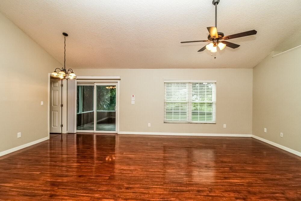 1215 Creek Woods Cir - Photo 4 of 16