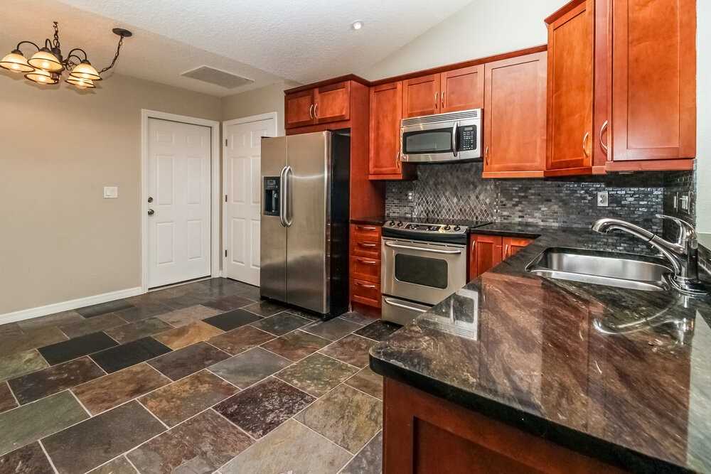 1215 Creek Woods Cir - Photo 7 of 16
