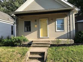 513 W Lawrence St - Photo 1 of 1