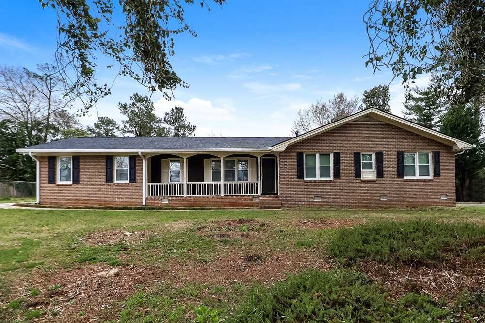 4605 Newcastle Cir
