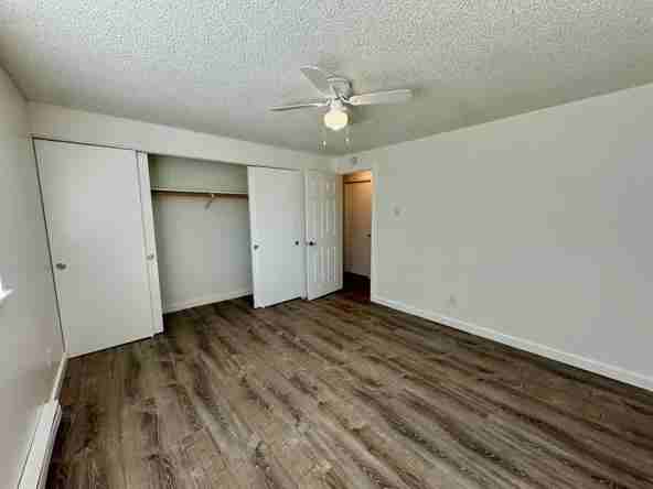 Seaview Apartments - East - Photo 5 of 6