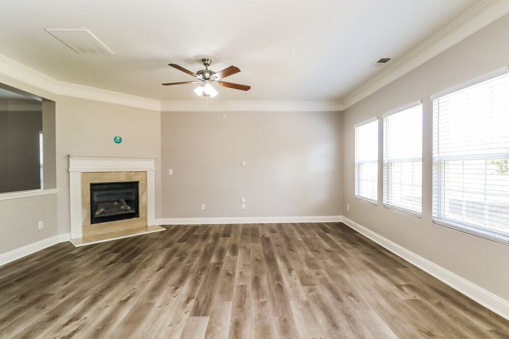15325 Superior St - Photo 6 of 17