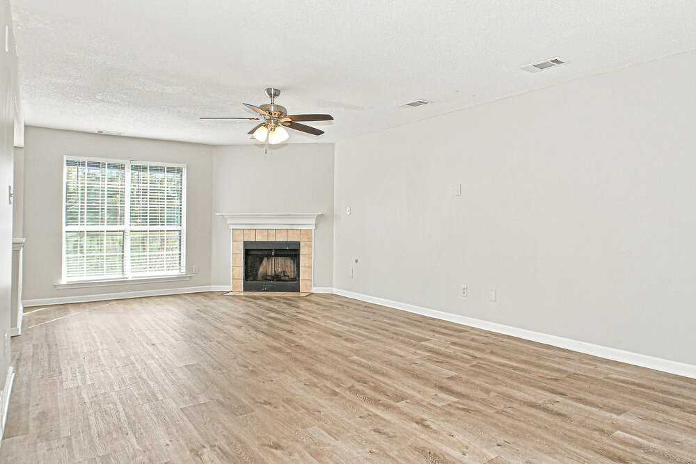 4800 Ridge Walk Ln - Photo 4 of 17