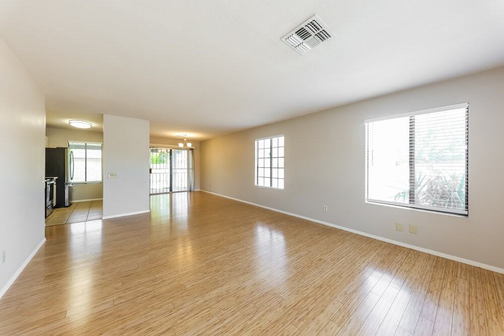 20814 N 31st Dr - Photo 4 of 16