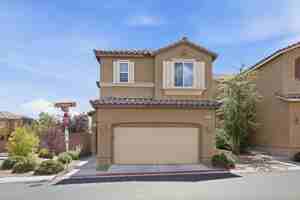 featured image of 10509 W Gilmore Ave