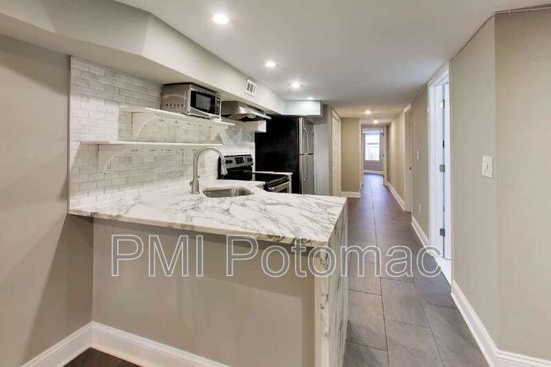 1952 Calvert St Nw #1 - Photo 6 of 44