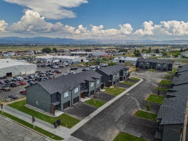 3396 Crosswind Ct - Photo 6 of 42