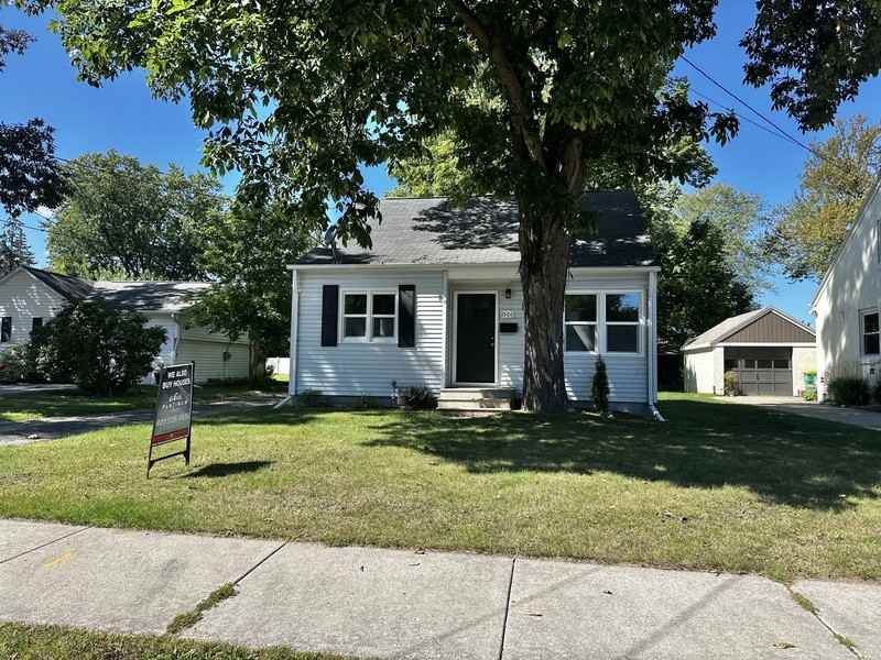 1500 14th Ave