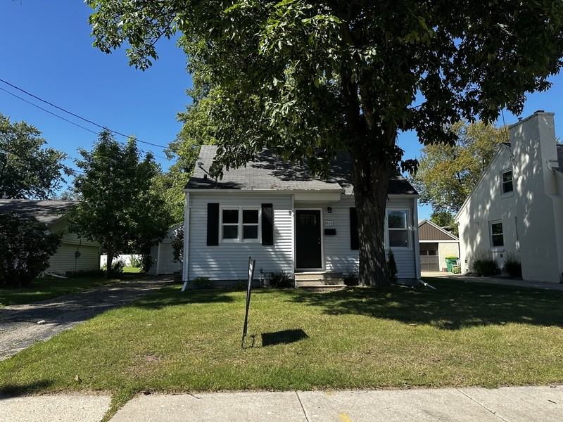 1500 14th Ave - Photo 2 of 19