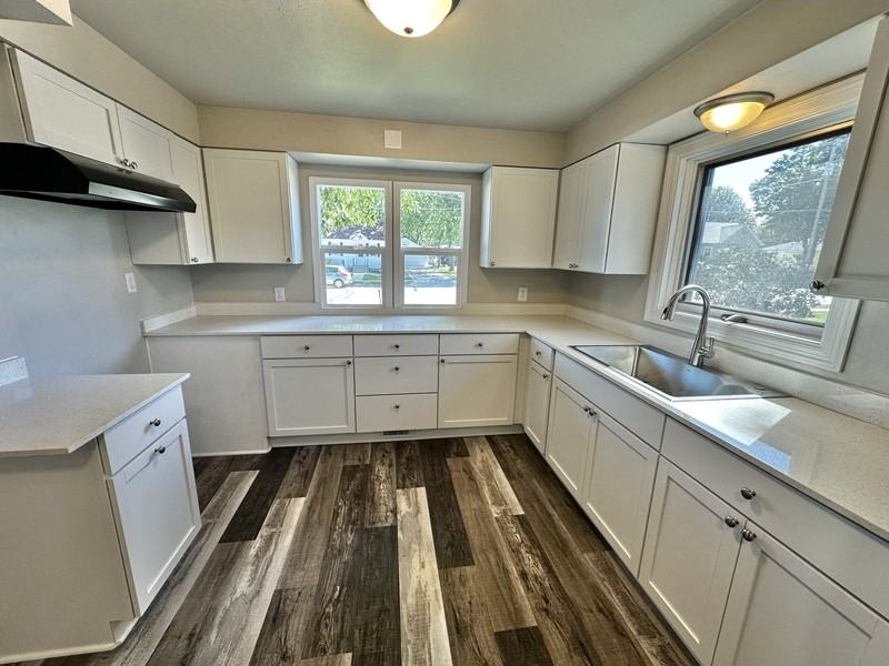 1500 14th Ave - Photo 7 of 19